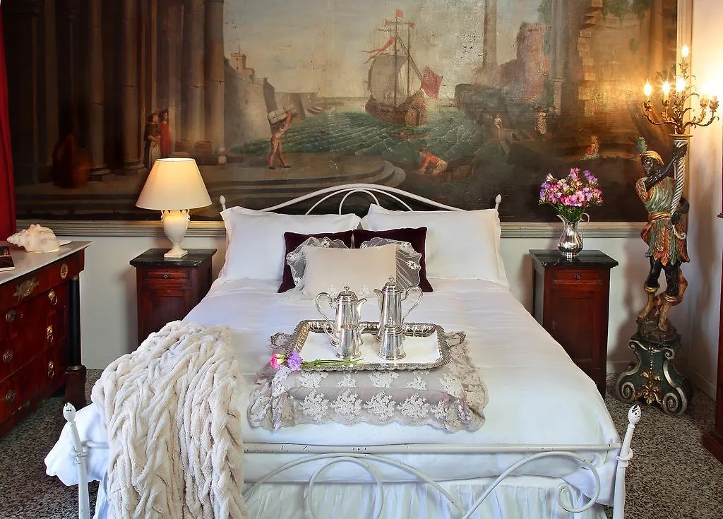 Arnaboldi Palace Pavia 4*,