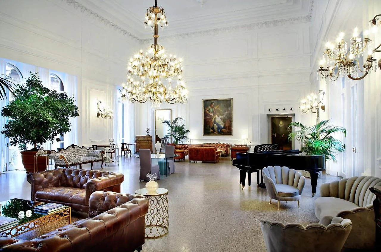 بافيا Arnaboldi Palace 4*,  إيطاليا